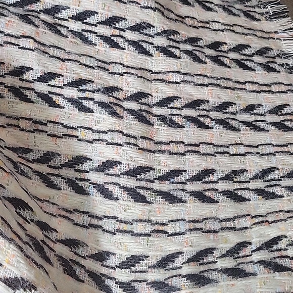 Modena oversized poncho wrap black cream split front one size - Picture 6 of 7